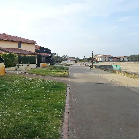 Albret Apartment *